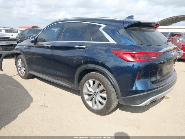 INFINITI Qx Luxe