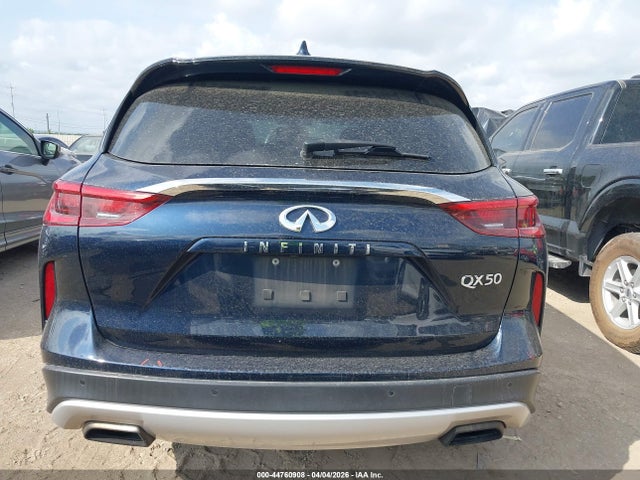 INFINITI Qx Luxe