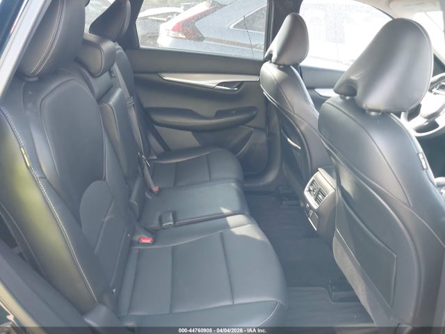 INFINITI Qx Luxe