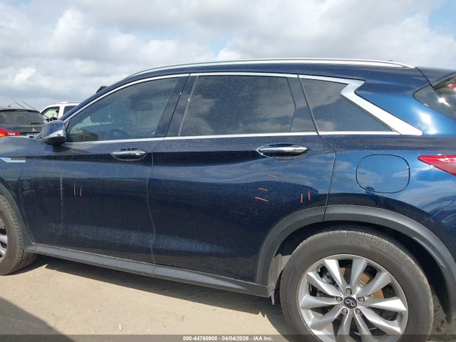 INFINITI Qx Luxe