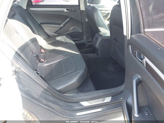 Volkswagen Passat 1.8t R-line