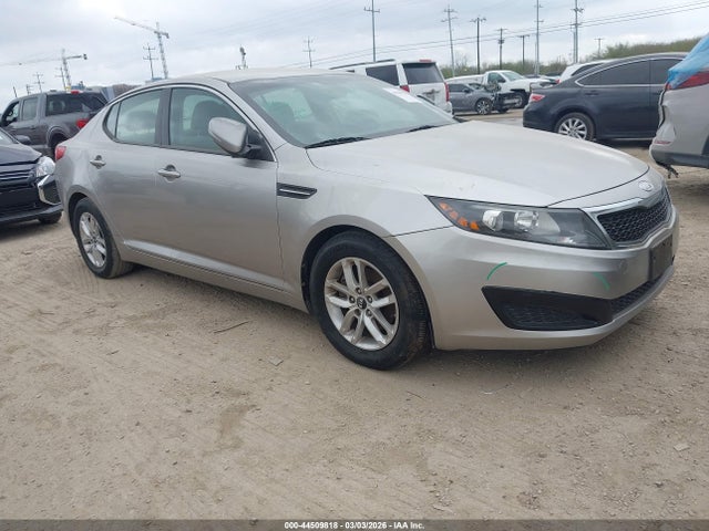 Salvage Kia Optima Image