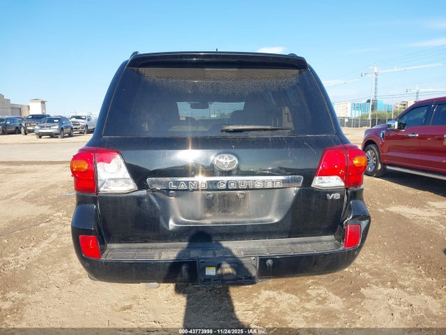 Toyota Land Cruiser V8