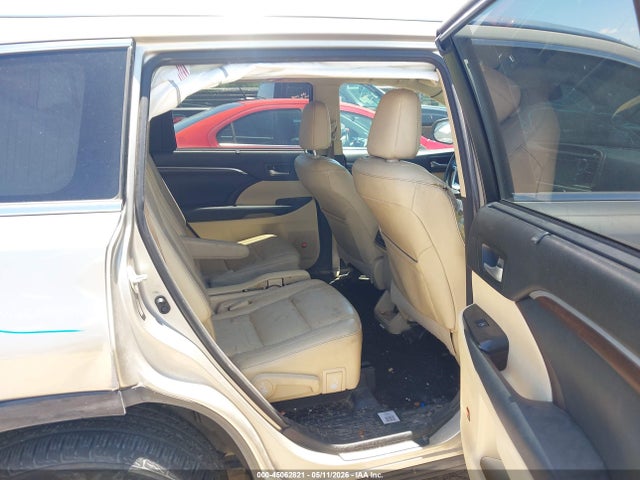 Toyota Highlander Limited V6