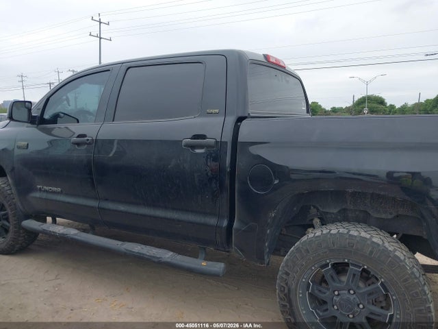 Toyota Tundra Sr5 5.7l V8