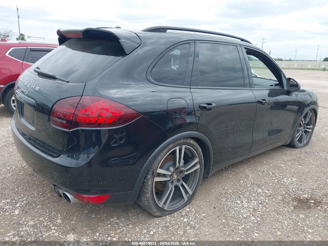 Porsche Cayenne S