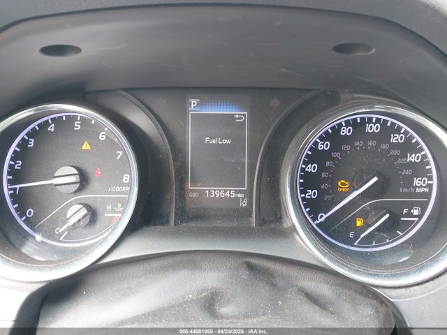 Toyota Camry Le