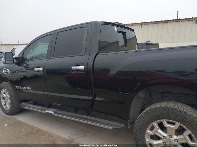Nissan Titan Sv Gas