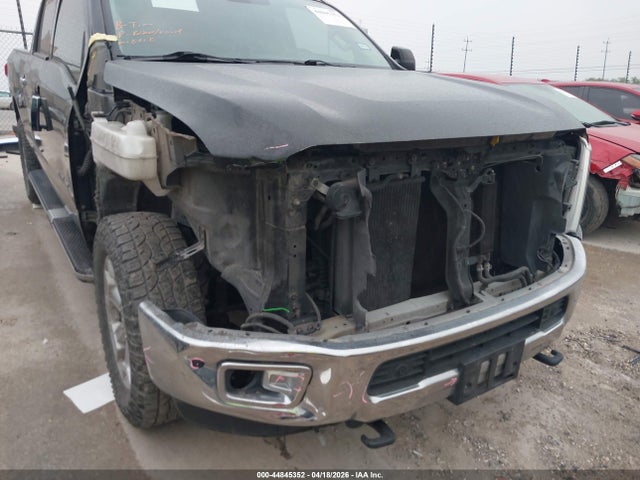 Nissan Titan Sv Gas