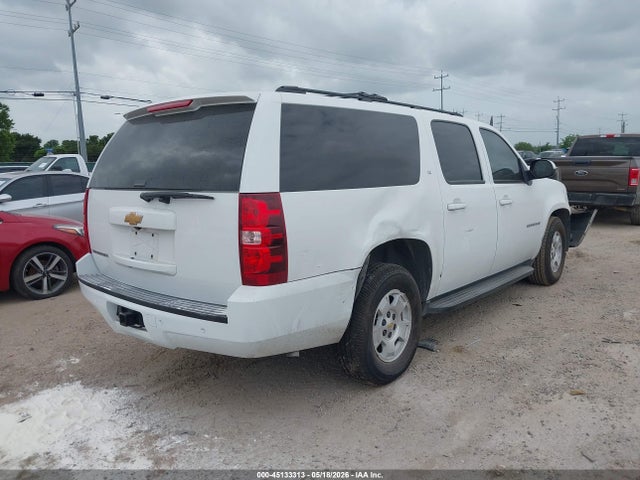 Chevrolet Suburban 1500 Lt