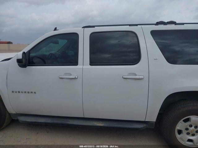 Chevrolet Suburban 1500 Lt