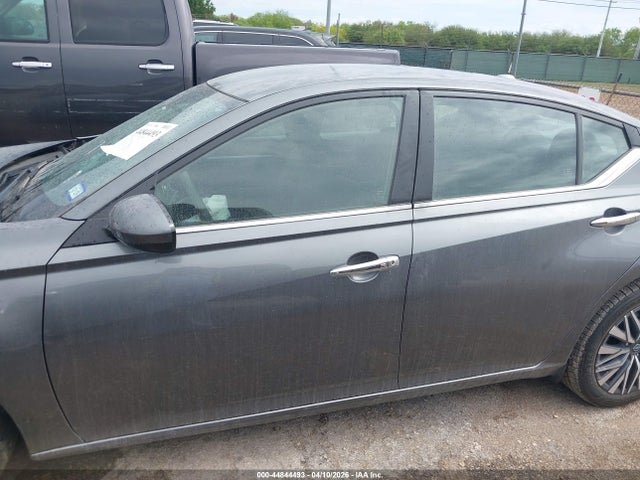Nissan Altima Sv Fwd