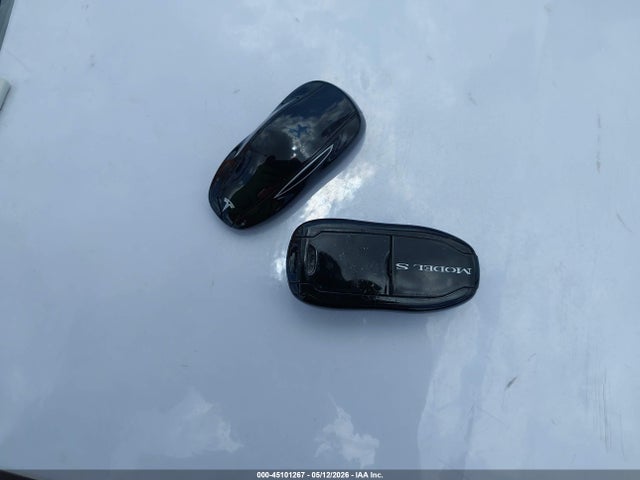 Tesla Model S P85