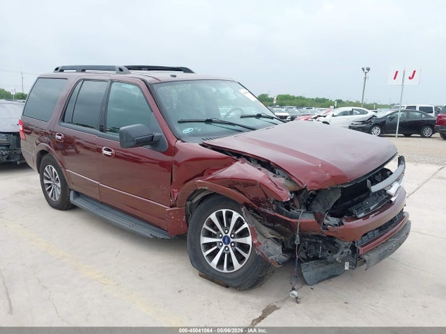 Salvage Ford Expedition Image