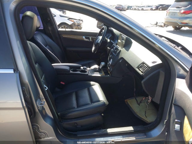 Mercedes-Benz C-Class Sport