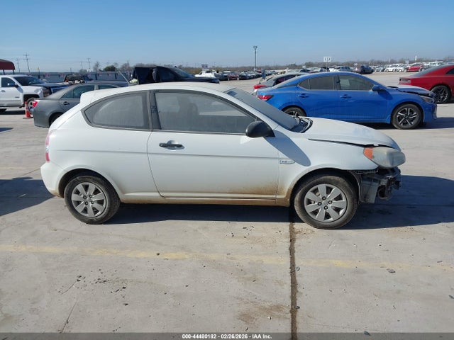 Hyundai ACCENT Gs