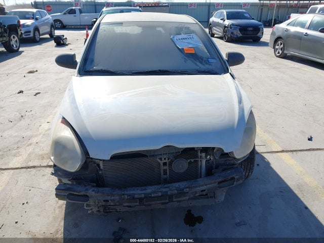 Hyundai ACCENT Gs