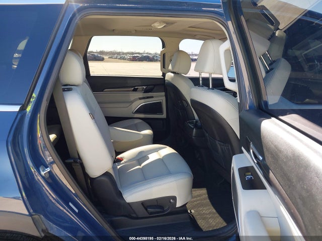 Kia Telluride S