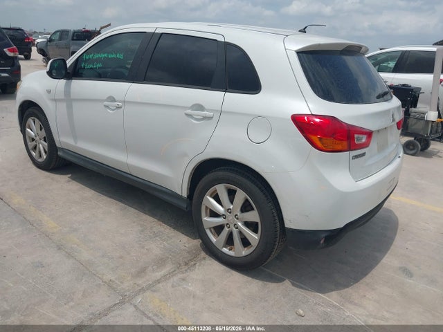 Mitsubishi Outlander Es