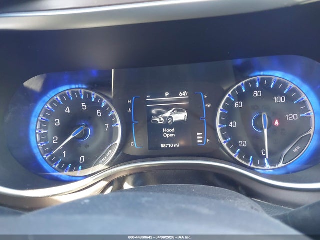 Chrysler Pacifica Touring L