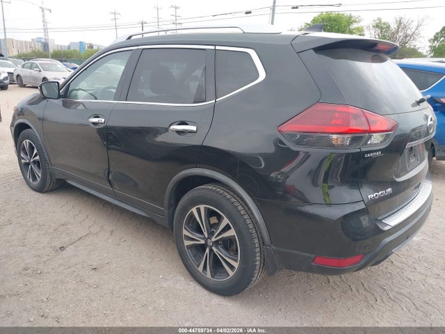 Nissan Rogue Sv