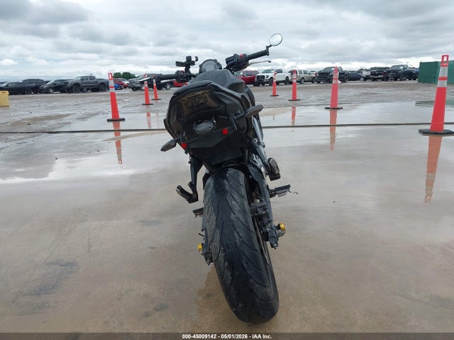Kawasaki Er650 H