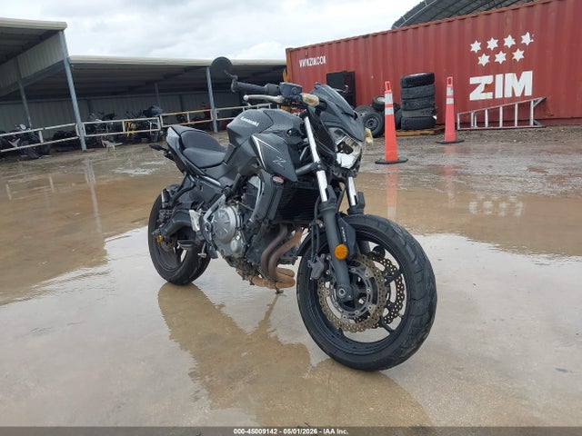 Salvage Kawasaki Er650 Image