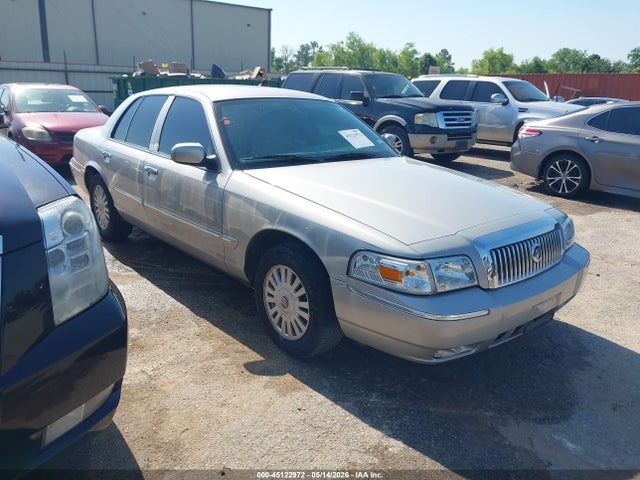 Salvage Mercury Grand Marquis Image