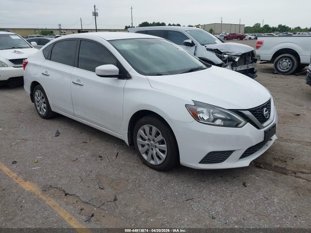 Salvage Nissan Sentra Image