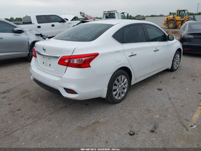 Nissan Sentra S