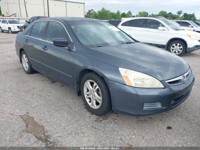 Salvage Honda Accord Image