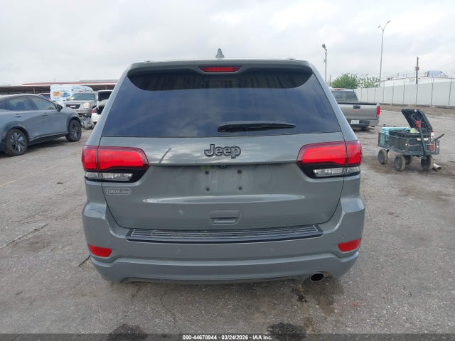 Jeep Grand Cherokee Laredo X 4x2