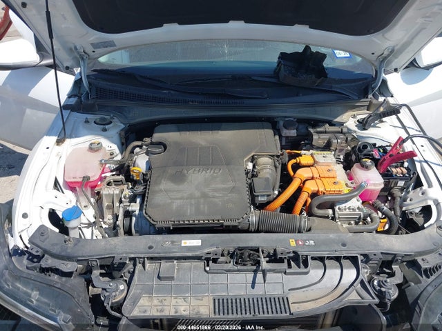 Hyundai ELANTRA Blue