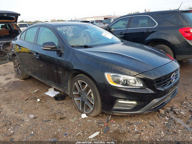 Salvage Volvo S60 Image