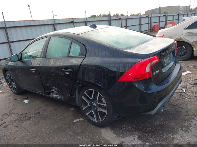 Volvo S60 T5 Dynamic