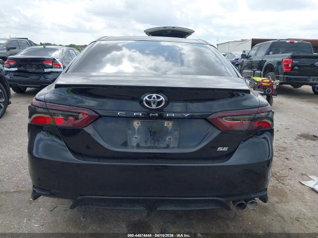 Toyota Camry Se