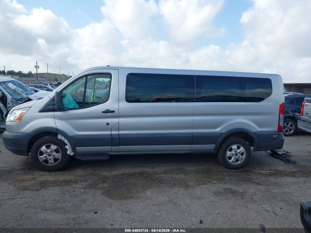 Ford Transit Xlt