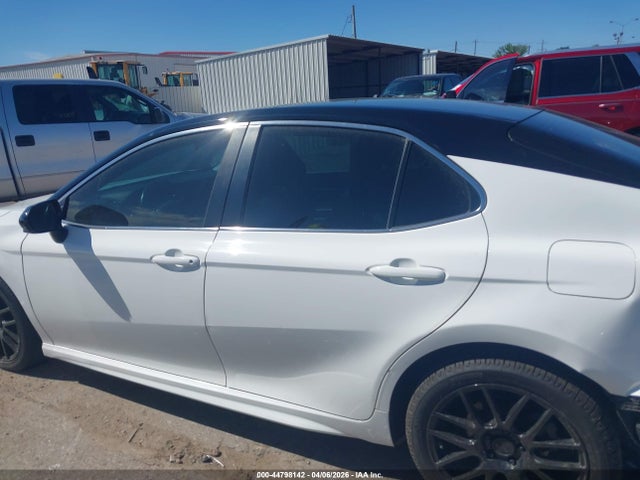 Toyota Camry Se