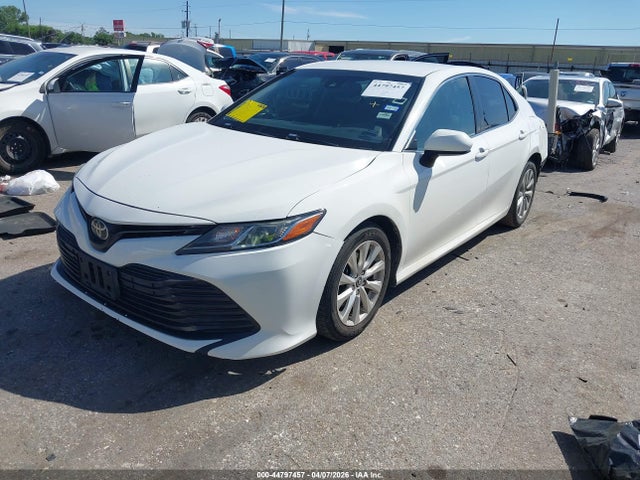 Toyota Camry Le