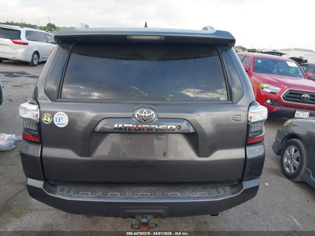 Toyota 4Runner Sr5