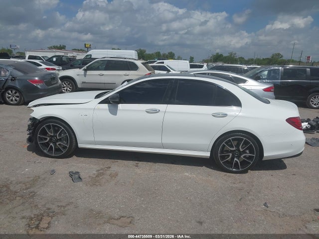 Mercedes-Benz E-Class 4matic