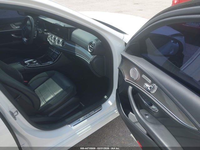 Mercedes-Benz E-Class 4matic