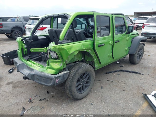 Jeep Wrangler 4-door Summit 4x4