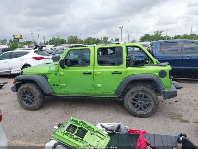 Jeep Wrangler 4-door Summit 4x4