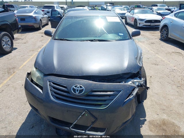 Toyota Camry Xle V6