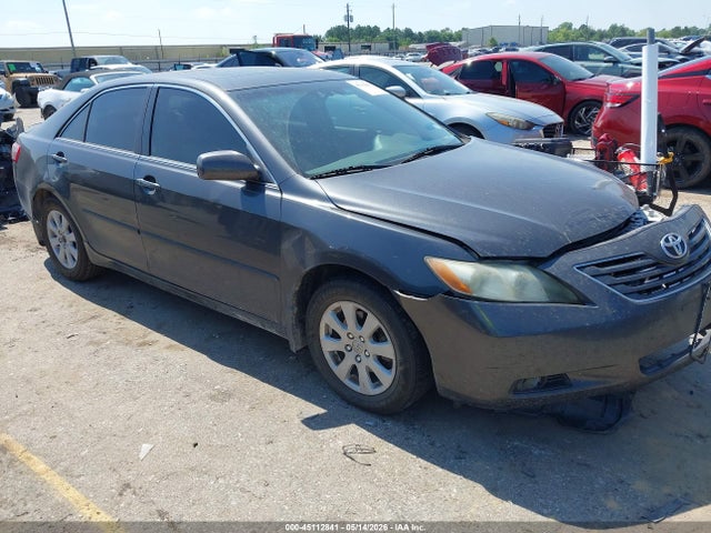 Salvage Toyota Camry Image