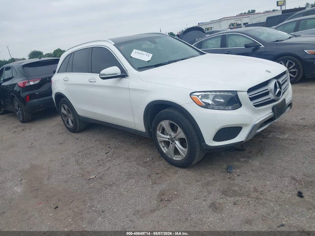Salvage Mercedes-Benz GLC Image