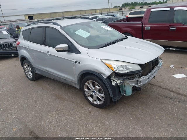 Salvage Ford Escape Image