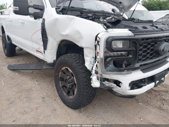 Ford F-250 Lariat