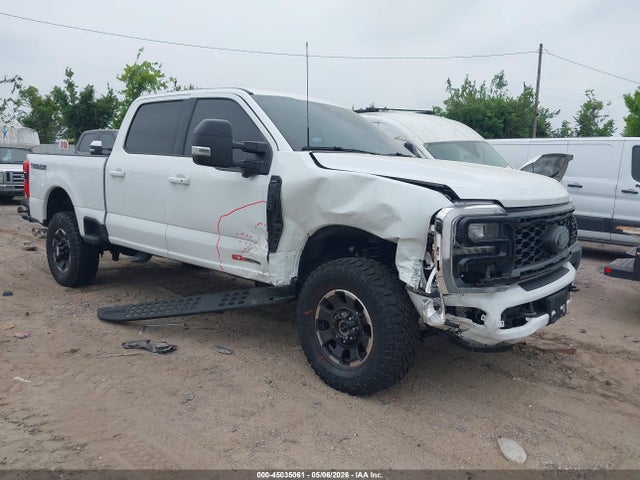 Salvage Ford F-250 Image